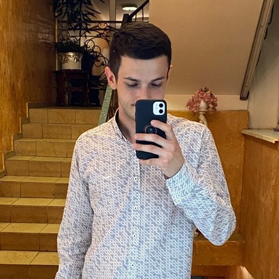 Александр Гаджиев